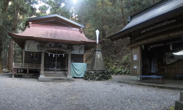 山梨 軍刀利神社 日本武尊と龍穴の気が濃い素晴らしいパワースポット