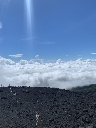 宝永山 富士山の側火山にして陰の属性最強のパワースポット